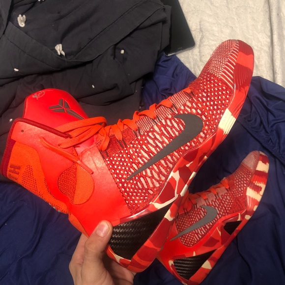 kobe 9 christmas edition